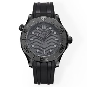 BO Factory Omega Seamaster 300M Jet Black Diver Watch Arrives! The most authentic replica version on the market—welcome to appreciate! ▪️Authentic 43.50mm size, monobloc ceramic case. Case, bezel, and wave-patterned dial crafted from black zirconia [ZrO2] technology. Bezel rotates smoothly with excellent water resistance!▪️Skeletonized hands and the 12 o'clock position on the bezel feature Super-LumiNova® luminous coating! Exceptional color intensity! ▪️Exclusively customized 8806 integrated movement, matching the original in texture, structure, balance wheel position, and skeletonization! The beauty of its operation is clearly visible. ▪️Utilizing mature etching techniques, logo details and engravings on the case back are flat, sharp, and aesthetically pleasing!